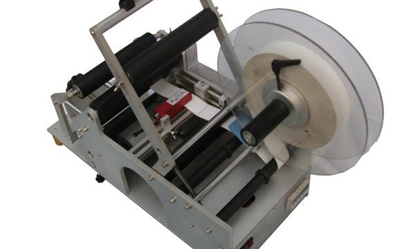 Factory Bottles Semi Automatic Labelling Machine